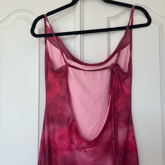 SHEIN Floral Dress - Picture 7 of 8